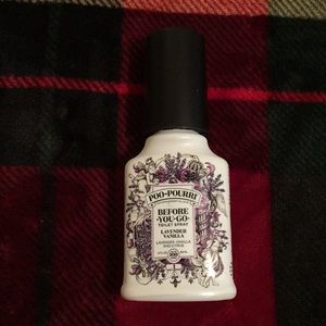 New Poo-pourri in lavender vanilla scented 2floz